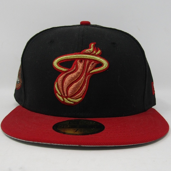 New Era Other - New Era 59 Fifty Miami Heat NBA Sz 7 1/4